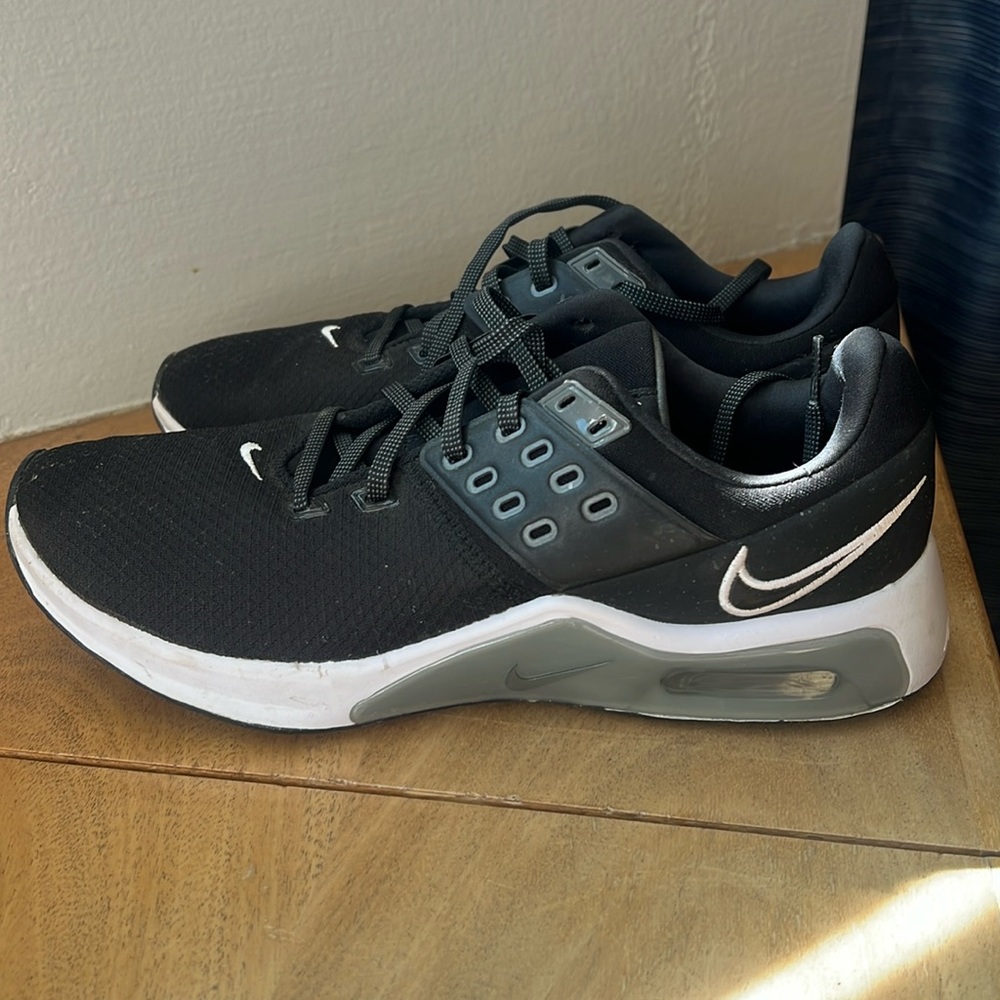 Nike air max size 10